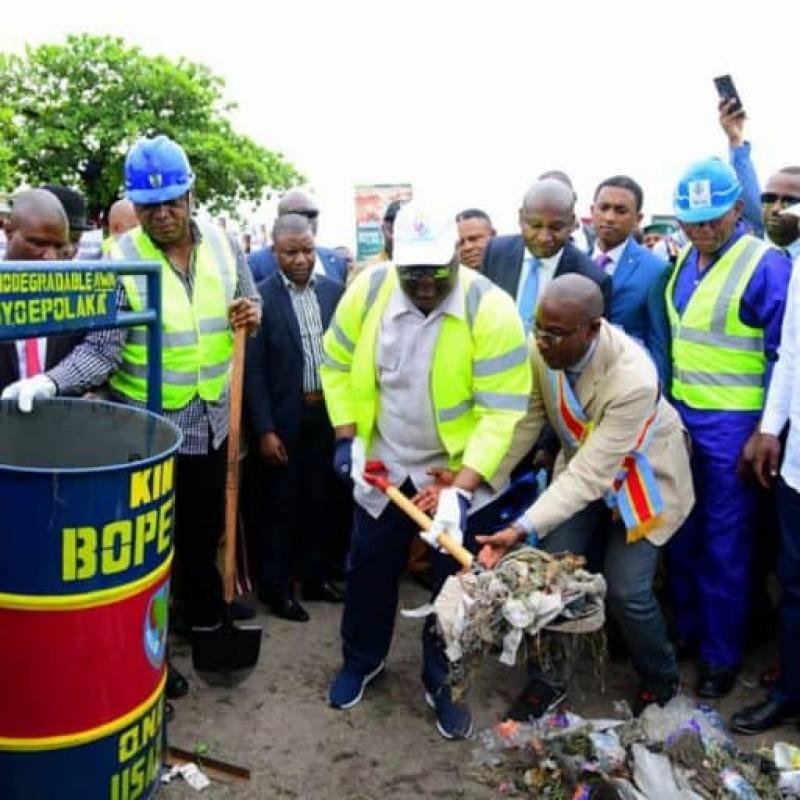 REVUE_de_presse_bopeto_kinshasa_propes_-768x512-1.jpg
