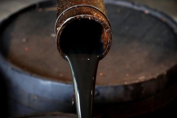 global-petroleum_0.jpg